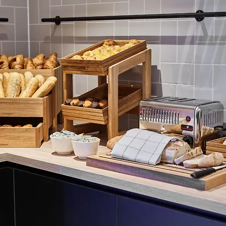 Staybridge - Parliament By Ihg