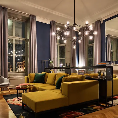 Staybridge - Parliament By Ihg Hotel