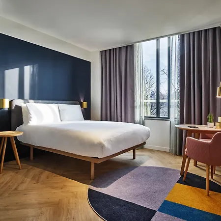 Staybridge - Parliament By Ihg Haag